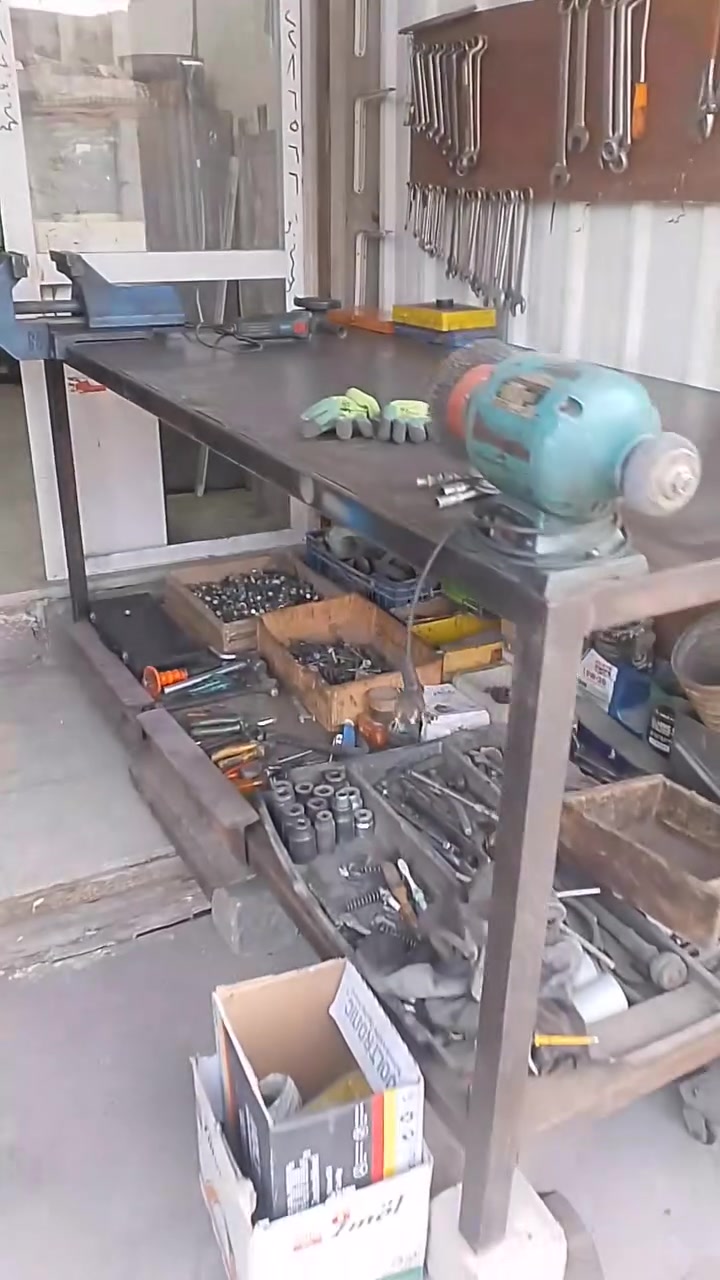 محل حدادة كامل • كمبريسر • بريس ٢ طن