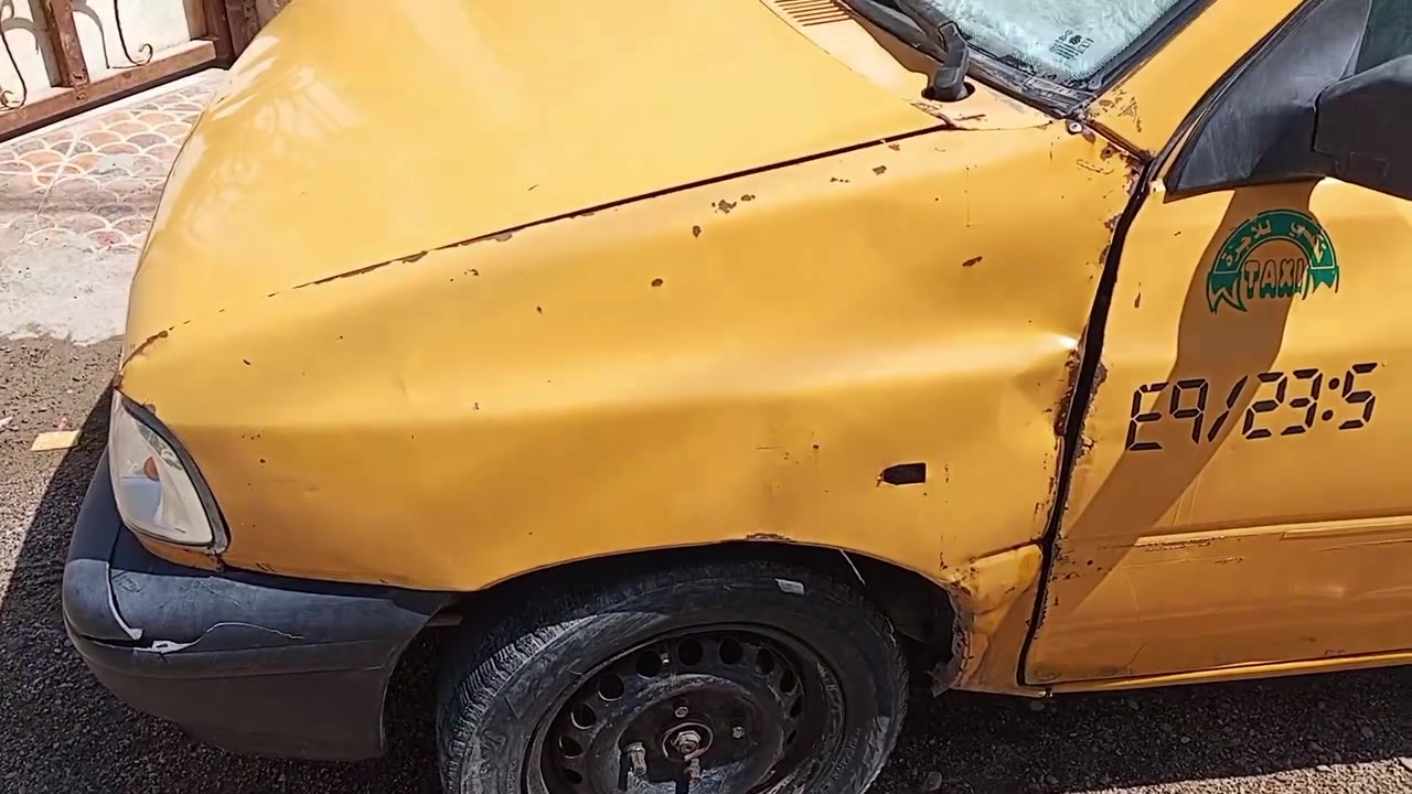سايبا رقم بصرة موديل 15 راعيها بالعمارة وعندي رقم تلفونه يطلب ورقتين ينزل من سعرها... هيئة وغرامات على المشتري..نواقص السيارة حدادية وتبريد... محرك وگير نظاف ..بيها ضربة بالجاملق الامامي جهة السيايق مصلح..ابيع كوم حديد افضل للطرفين..
العنوان بصرة ابي الخصيب البهادرية..
السعر 15...مراوس أو بيع للاستفسار الاتصال بالرقم *********** واتساب
