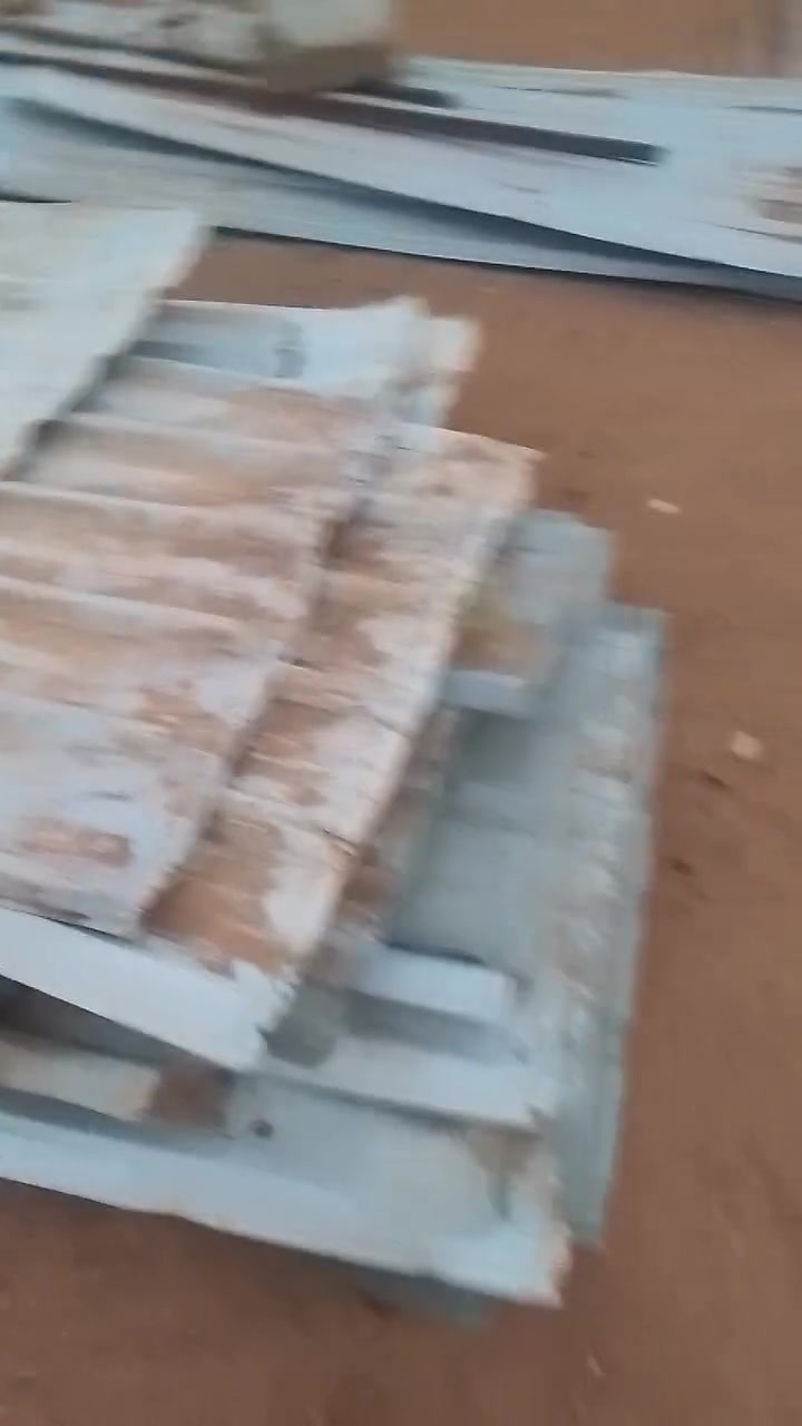 سندويش • جنكو مستعمل • متر مربع