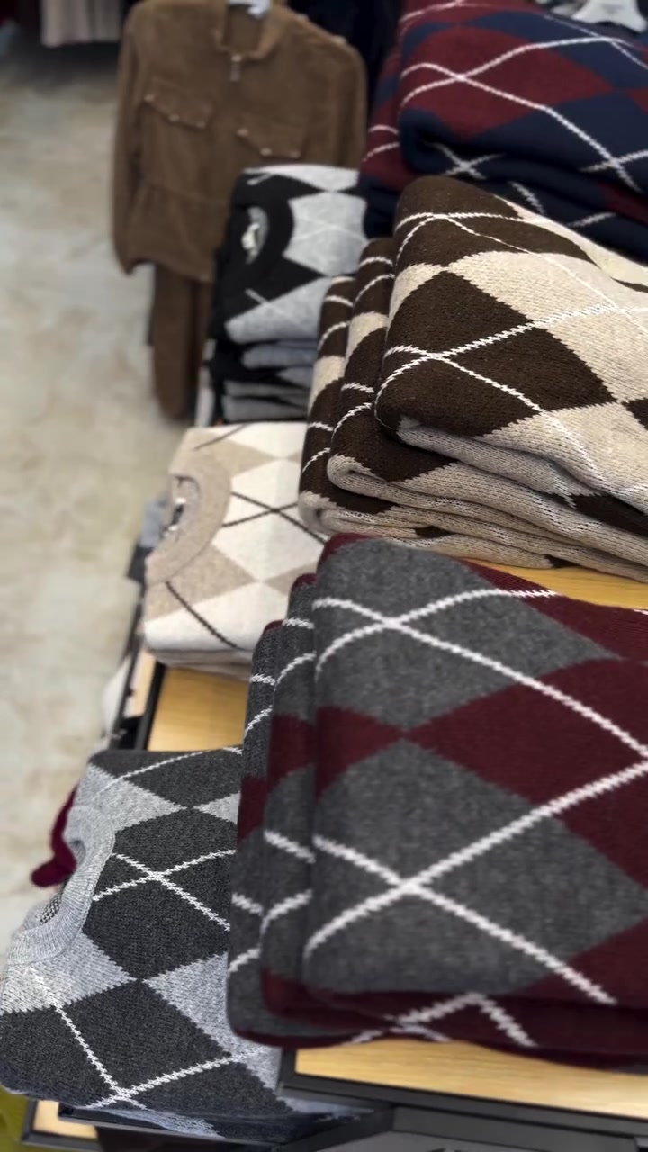 ملابس • اكسبلور