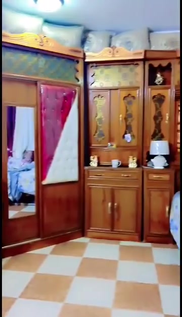 غرفه اخشاب • مستخدمة شهرين • ٥كيلو