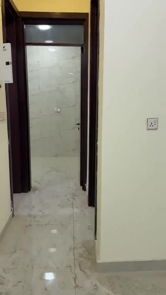 🏡 بيت للإيجار | فرصة مميزة للسكن

يعلن كرم للاستثمار والتطوير العقاري عن توفر بيت للإيجار بموقع مميز .

📍 الموقع: [المهدية الثانية -الهياكل]
🏠 نوع العقار: شقة طابق ثاني و ثالث 
📐 المساحة: [ 75] م²
🛏️ عدد الغرف: [ 1 ]
🚿 عدد الحمامات: [ 1]
مطبخ و صالة و خدمات

📞 للاستفسار والتفاصيل والتواصل:(***********)

موقع المكتب :الهياكل شارع 20

كرم للاستثمار والتطوير العقاري
ثقتكم… استثمارنا 🤝
