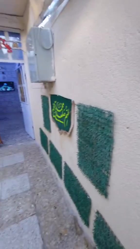 بيت تجاوز بي ورقه تمليك
بيت جاهز ومرتب للسكن 
موقعه الأمين الثانيه شارع المياح البيت ع شارع عام
للأستفسار ***********
