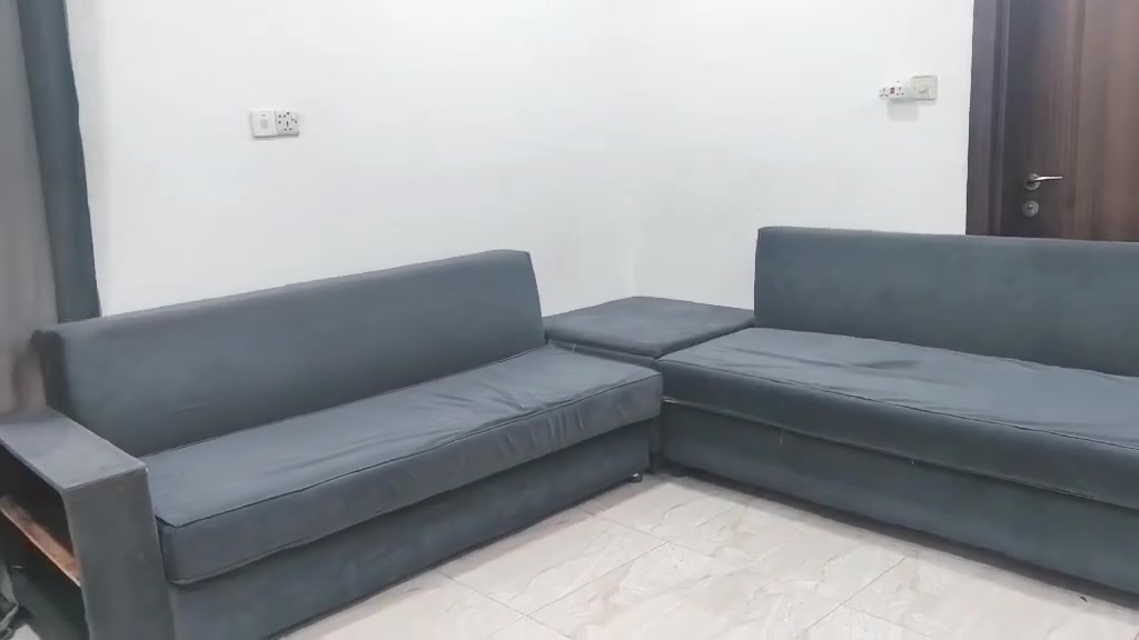 تخم 6 مقاعد حطاطه الزاويه مالته بيها مخزن والدوشك سحاب سهل النزع والتبديل
ب٢٥٠
***********
