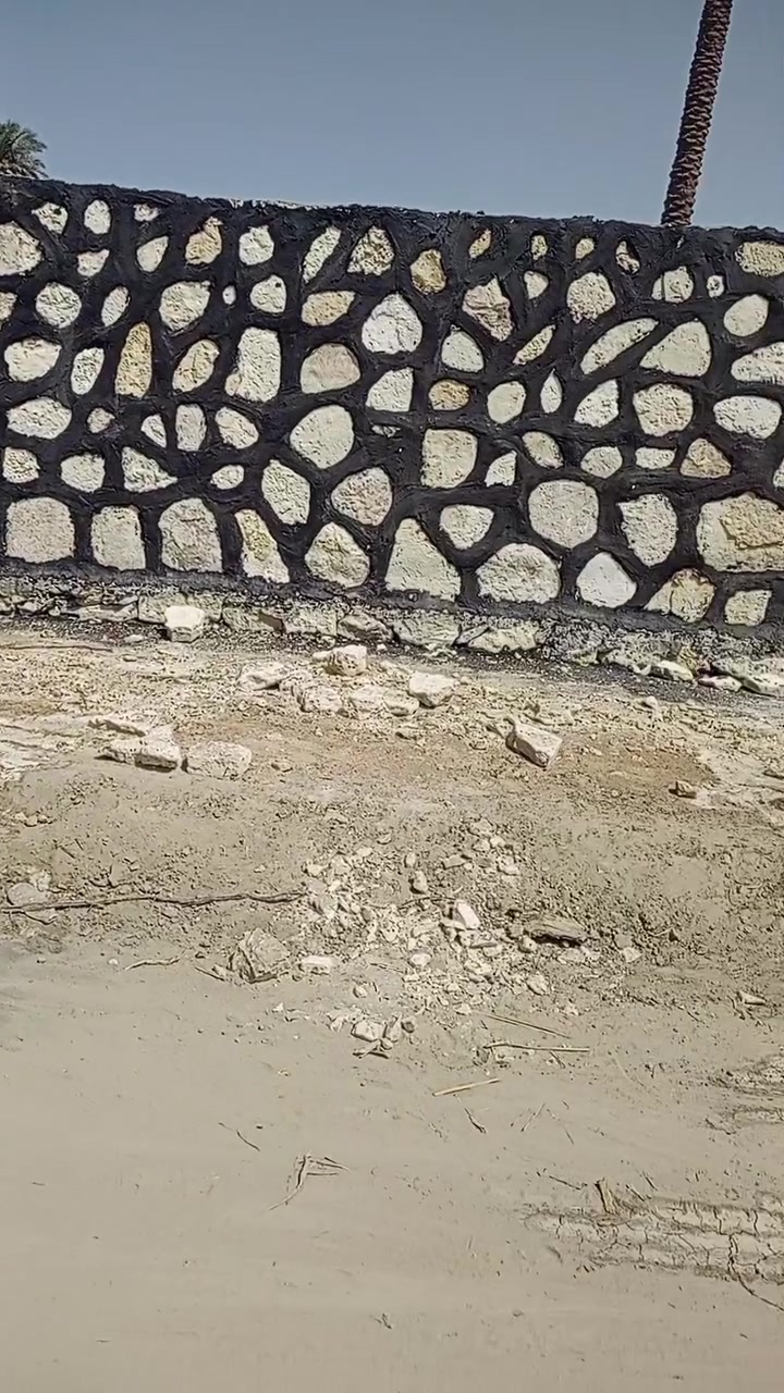 السلام عليكم بناء حجر كرسته وعمل اسيجه بيوت تطبيك ممرات واساسات ان شاء الله ينال عجابكم 
***********واتساب 
***********اتصال
