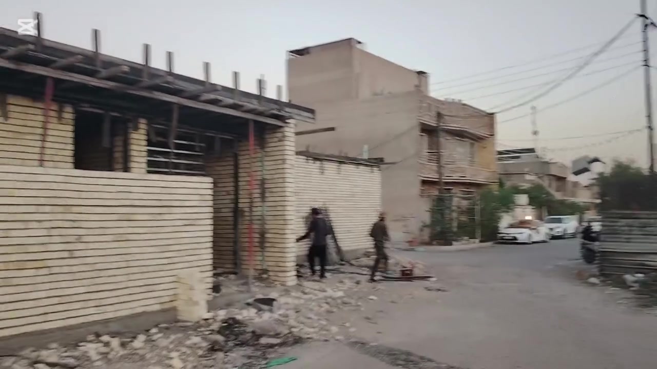🏡 فرصة مميزة للسكن والاستثمار – الدورة / منطقة المخابرات

📍 الموقع:الدورة – منطقة المخابرات، خلف كفاءات الصحة، مقابل كلية السلام.منطقة طابو زراعي سند 25 مجاورة للطابو، هادئة ومتكاملة الخدمات.

العروض المتوفرة:

🏠 مشتمل 90 متر – استلام مفتاح💰 السعر: 125 مليون دينار

🧱 قطعة أرض 90 متر✅ واجهة 5 متر✅ نزال 18 متر💰 السعر: 55 مليون دينار

🏠 مشتمل 70 متر – جديد🔑 استلام مفتاح💰 السعر: 90 مليون دينار

🏠 مشتمل 60متر – جديد🔑 استلام مفتاح💰 السعر:  85 مليون دينار

🏠 مشتمل 50 متر – طابقين💰 السعر: 80 مليون دينار

🏠 مشتمل 50 متر – طابق ونصف💰 السعر: 65 مليون دينار💵 مؤجر حاليًا بـ 400 ألف دينار شهريًا، فرصة استثمارية بعائد شهري.

🏬 بناية ١٥٠ متر طابقين تحتوي على ٣ محلات وشقتين وارد شهري ٢ مليون سعرها ٣٠٠ مليون دينار عراقي. 

✨ مميزات المنطقة:✔️ موقع حيوي وقريب من الخدمات.✔️ شوارع منظمة ومنطقة هادئة.✔️ مناسب للسكن العائلي أو للاستثمار وتحقيق دخل شهري.✔️ أسعار منافسة مع توفر عدة خيارات تناسب مختلف الميزانيات.

📞 للاستفسار والحجز:
فرع الدورة: ***********
فرع الكرادة: ***********
فرع المنصور: ***********
