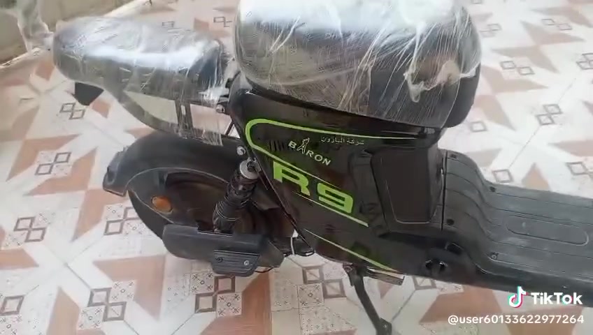 سلام عليكم دراجه ار 9دراجه جديده ماصالهه شهر من مشتريهه جديده كلش سعرهه 500 وهاذ رقم صاحبهه مكلف بنشر***********
