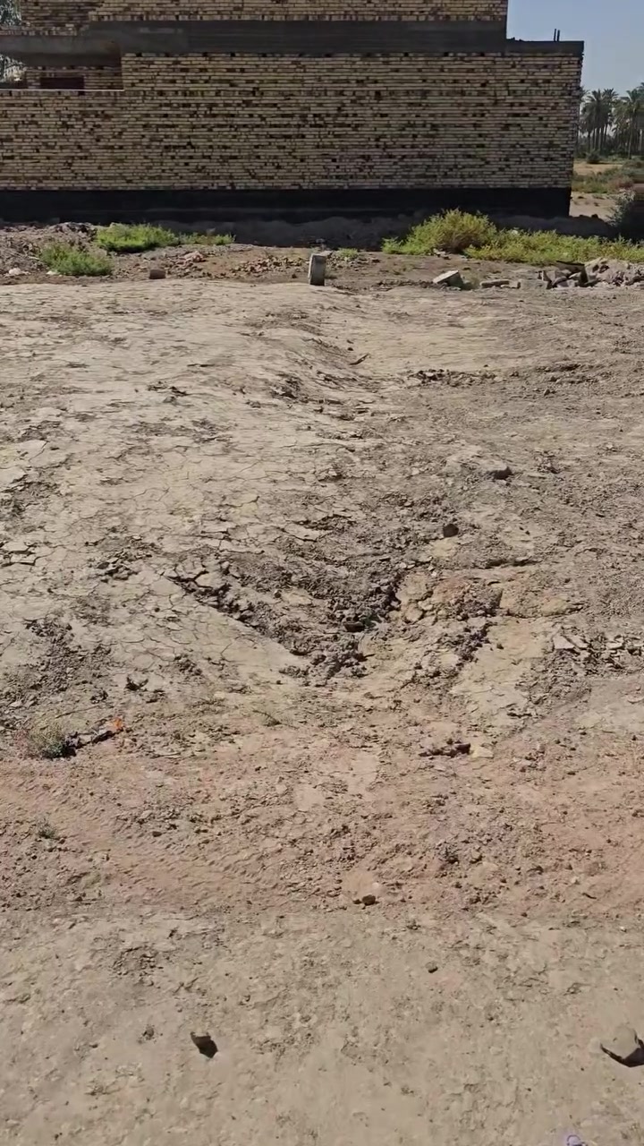 سلام عليكم ورحمة الله قطعه ارض للبيع التفاصيل داخل الفيديو التصال ***********
