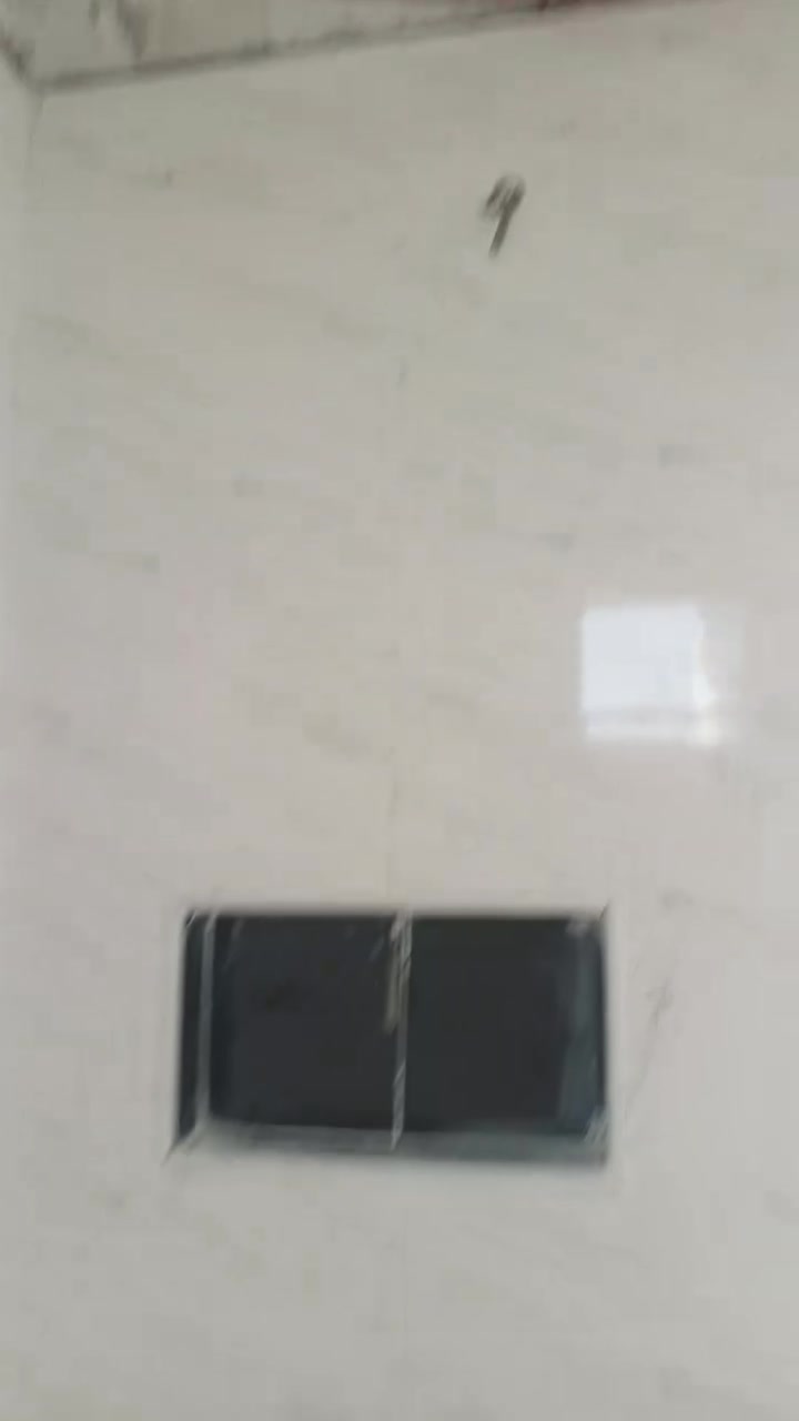السلام عليكم ايوه هذا عنده لابو اخبارك او اسبنت او جلس يشتغل له يوميه غرفه وشغل درجه اولى حصرا بس بالديوانيه هذا رقمي واتصلوا عليه***********
