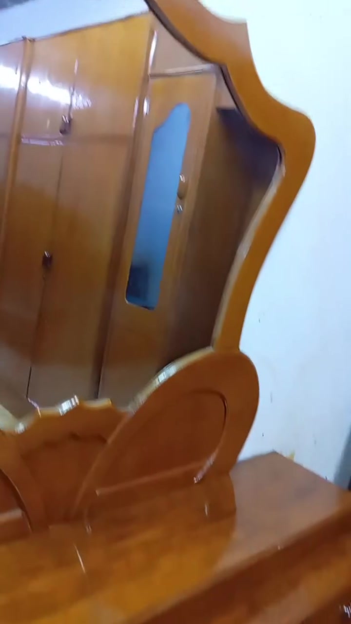 مكلف بلنشر غرفه تسكام نجاره صاج داخل وخارج ظهر جرجوبه درجه اولى صاج ثكيل ٨٠٠ وبيه مجال مكانه حله للاستفسار الاتصال بلرقم ***********
