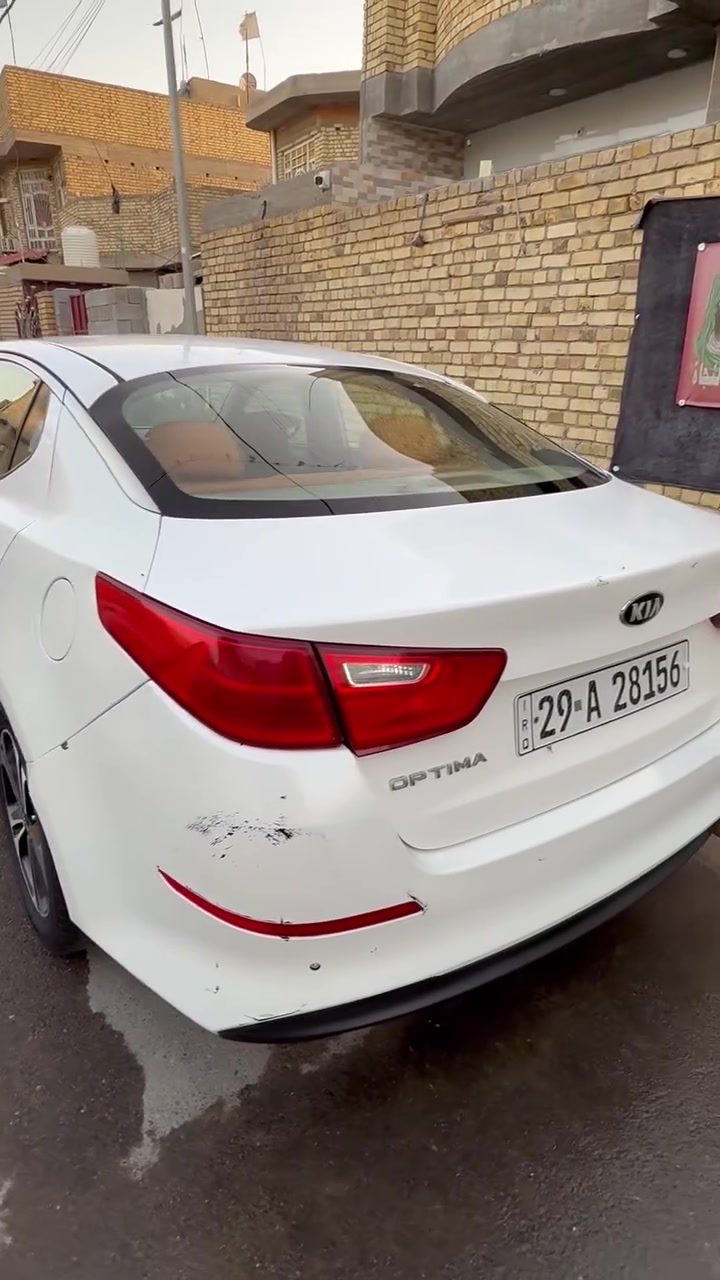 سلام عليكم كيا اوبتما موديل 2014محرك D200سياره تعرضت الى  حادث خلفي والفيديو امامكم وياه سونار بيها اربع قطع وتعديل بلحوض الخلفي مسحوب ع بارد رقم واسط وتحويل مباشر وسياره جاهزه تبريد كهربائيات كامله بس هذا الحادث الي صــــار (وخير الناس من نفع الناس )وبارك لله بلجميع 
#السعر95وبيها مجال للطيبين ايستفسار الرقم 👇
***********

نص مكتوب في الصور:
- HOLIER مركز هوليير للسيور خدوش صبغ تبديل بارد ملاحظه: نخلي كامل مسؤوليتنا بعد الفحص وتسليم التقرير الى الزبون الاسم انور التاريخ 2026/7/13 نوع المركبة كيا / اوبتما رقم المركبة 29/28156 الجانب الخلفي: تبديل +بارد +تعمير وتصليح من الداخل الجانب الامامي : رصعات +خدوش الجانب الايسر: صبغ +تصليح جامغ خلفي+بارد+خدوش الجانب الايمن: صبغ+تصليح جامغ خلفي+بارد+رصعات شاصي: سقف المركبة: رصعات +خدوش واسط - النعمانيه - شارع الكراج واسط / النعمانية / شارع الكراج / قرب دار ابو عظيم *********** - ***********
