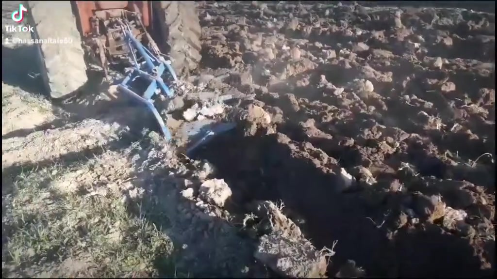 السلام عليكم مكينه عنتر ناش مكان بابل السعر على رقم ***********
