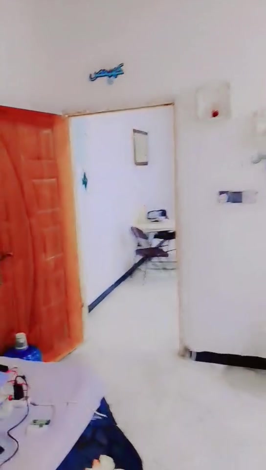 يا الله بيت 100متر طابو زراعي سند 25 قرار محكمه
البيت يتكون من 1غرف نوم وصاله واستقبال و صحيات البيت صاير على شارعين يبعد عن شارع كربلاء طوريج 600متر البناء حديث ومرتب له طريقين على شارع ركن الجامعه طريق وعلى شارع  العنوان كربلاء راكن الجامعه 

السعر 68مع المجال 

*********** اسيا و اثير ***********
