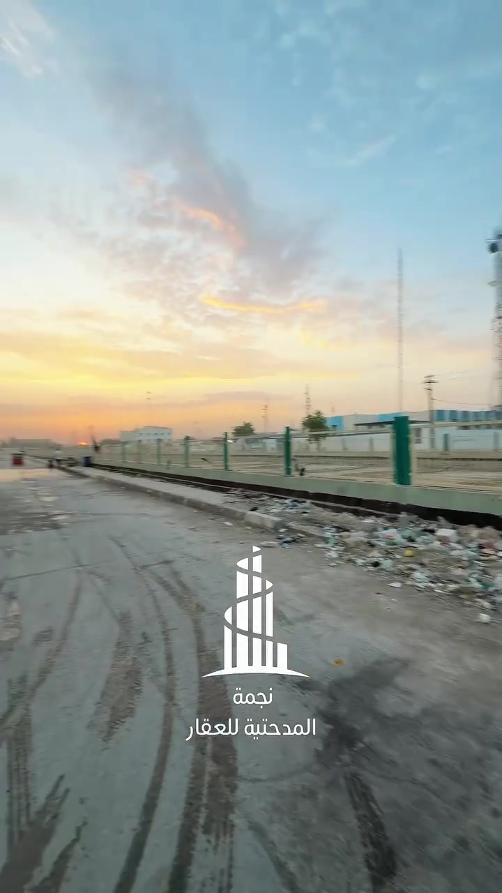 🛑🛑🛑 للبيع 
دار طابقين طابو صرف حي مكصد 
 المساحة 240  متر واقع حال260
بنااء حديث
شاهد الفيديو لمعرفة باقي التفاصيل 
.
.
.
.

 للتصوير والإعلان عن عقارك تواصل معنا على الرقم:
حسين الجزائري  (***********)

.
.
.
.
للتواصل :
زورونا في مكتب نجمة المدحتية للعقار 
بابل ـ الحمزة الغربي 
فلكة الساعة مقابل مطعم أبو وليد 
أو الإتصال على :
*********** محمد النجار 
  *********** حسام مكاوي 

.
.
"نجمة المدحتية" بوابتك الرصينة نحو عالم الأستثمارات العقارية 
#اكسبلور 
#عقارات
#استثمارات_عقارية
