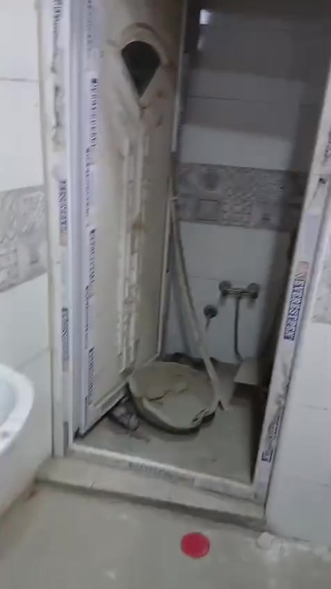 السلام عليكم بيت البيع زراعي زعفرانيه أربع شوارع بيت زيرو ستفسار على رقم فقط ***********
