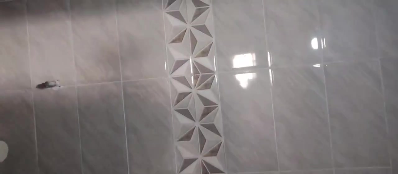 خلفه  سيراميك درجه أوله تسليم مهندس ***********
