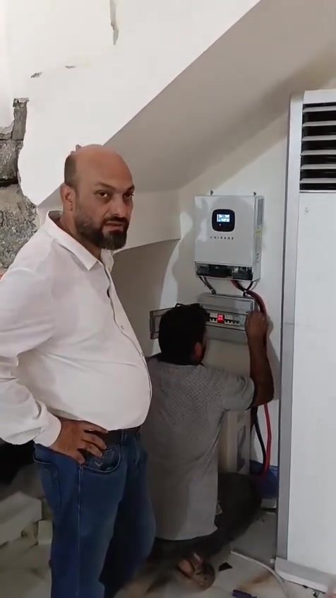 بتوفيق من الله عز وجل تم تنصيب منظومة طاقة شمسية في منطقة الكرغولية للاتصال ***********
