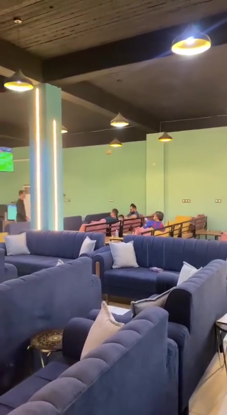☕ للبيع كوفي شوب متكامل VIP جاهز للشغل 🔥
سعرها مناسب +ايجاره كلش مناسب 500
الكوفي يحتوي على: 

ميز بليارد عدد 2ماستر 

❄️4سبالت ععموديه 3طن 

💨2مبردات عملاقه معه دكتات+مراوح جداريه عدد 4

📺 2 شاشات عرض لعبات TSL قياس 75

🎮غرفهVlbجبس بيه بليات فور عدد 2+شاشات عدد 2معه كامل ملحقات البليات 

📺شاشه للكامرات شركة FRESH قياس 

🛋️ 16قنفه ثنائية +رباعيه VIbدرجة أولى

🛋️6جلسات حديد اصدار جديد 

🪵6 طاولة MDF

🔊 سستم صوت متكامل على دايد الكافيه 

📹 سستم كاميرات مراقبة مكون من 6كامرات 

💳 ميز كاشير

🥤 2 عارضة ثلاجة للمشروبات الغازيه 

🧊 مجمدة +صانعة ثلج بلوري +فلتر ماء 

🪚 ميز نراكيل +ميز عصائر المنيوم 

🚬 50نركيلة خشب كاملة مع جميع أغراضها

✨ 7نراكيل ألماني ريچمان 

🔥 بوجر فحم

علان ضوئي الطول 10امتار +علانات بردات على داير البنايه 

🍵 مطبخ كامل للشاي والمشروبات الساخنة المنيوم 

🎲 6ميز دومنة

🪑 10كرسي عظم

⚡ منظومة الرابعة+اشتراك ضوئي 

الكوفي مرتب وجاهز للشغل مباشرة ومناسب للاستثمار. تواصل وياي ادزلك باقي التفاصيل 
📍الموقع: [نجف حي العسكري  ]
للاتصال ***********📱واتساب 

#كوفيات #للبيع #مقاهي #لايك_متابعه_اكسبلور #كوفيات #للبيع #مقاهي #مشاهير_تيك_توك #لايفات_المشاهير #مشاهدات
