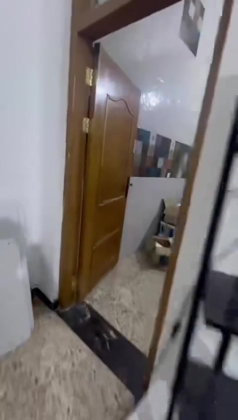 ‏سلام عليكم شقة أرضية تقاطع درويش ***********
