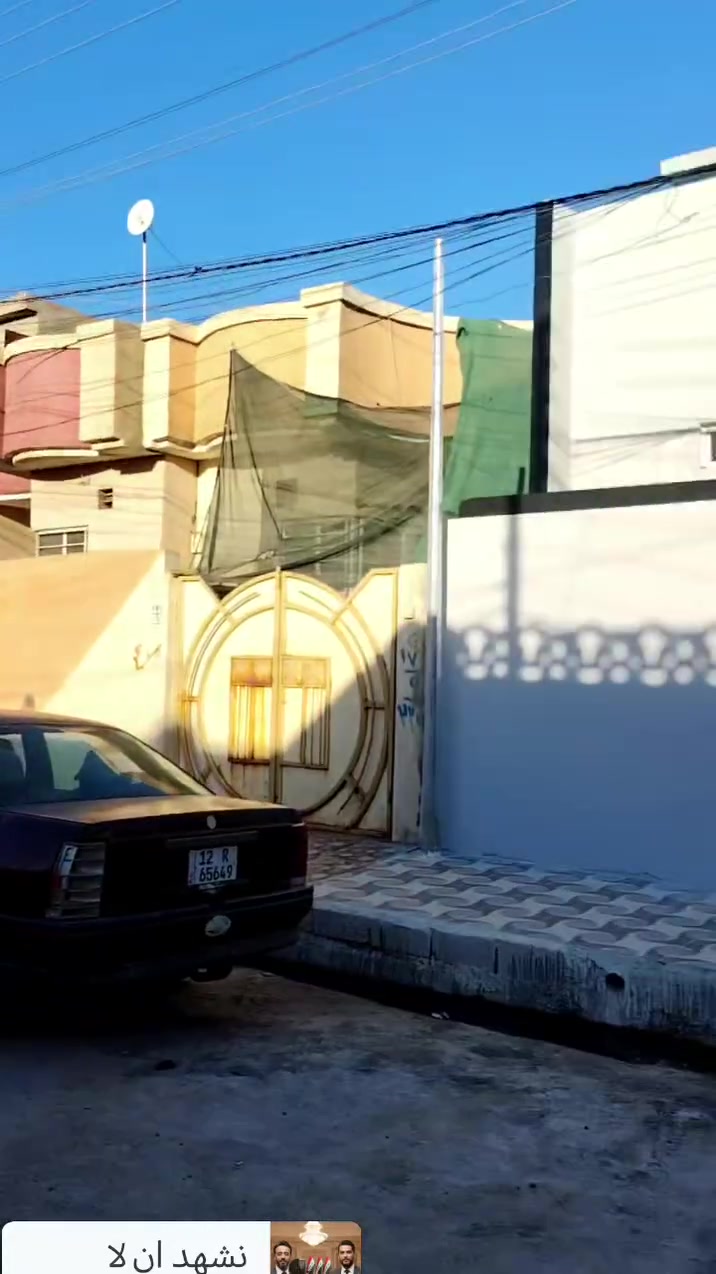 بيت للبيع المساحة 110
سند طابو الزهور شرط التحويل

غرف + هول + استقبال + مطبخ + مشتملات 

تبليط وخدمات كاملة

حي الانتصار شارع(30) خلف شارع 100 من جهة شهر زاد 

السعر)(67) بي مجال 

للتواصل( *********** )

           ( ***********)
