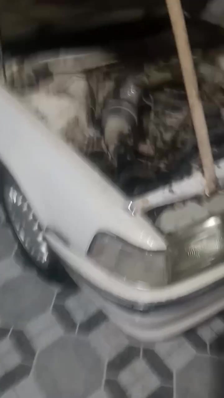 السلام عليكم شباب سياره كرسته لبيع مواوس موديل 1991سياره خير من الله بس عوزه تعديلات سياره كفاله عمه سنويته 27 سعر 23تفسار ***********

