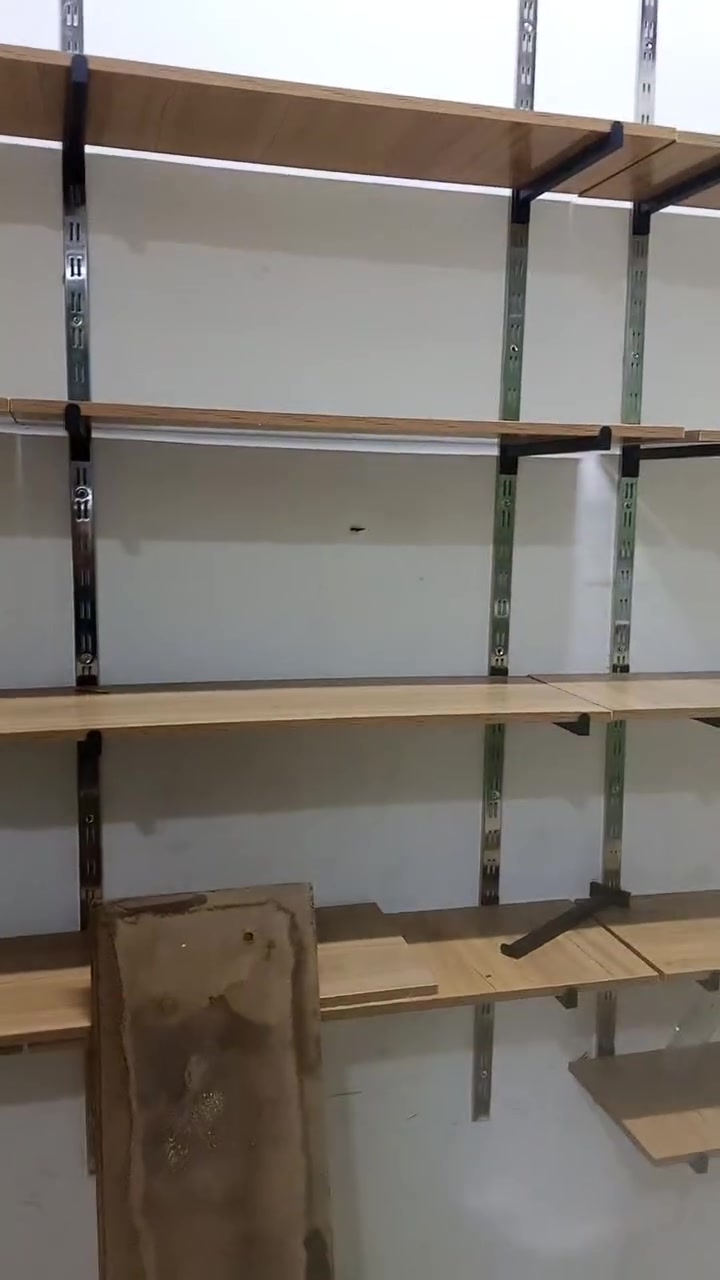رفوف محل للبيع استفسار ***********
