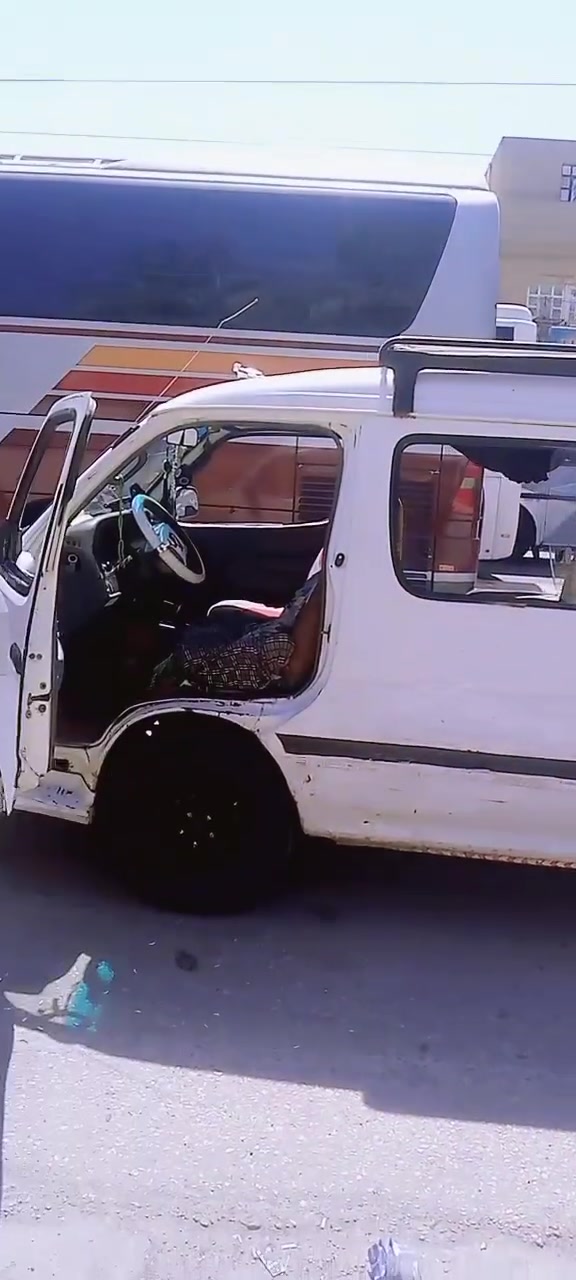 سلام عليكم عمي فتون البيع سيارة جاهزة كىل الشارع 
كهربياته كله شغاله مكينه جديده كير سيارة حلوه
سعر 22 وبيه مجال المكان الناصريه ***********
