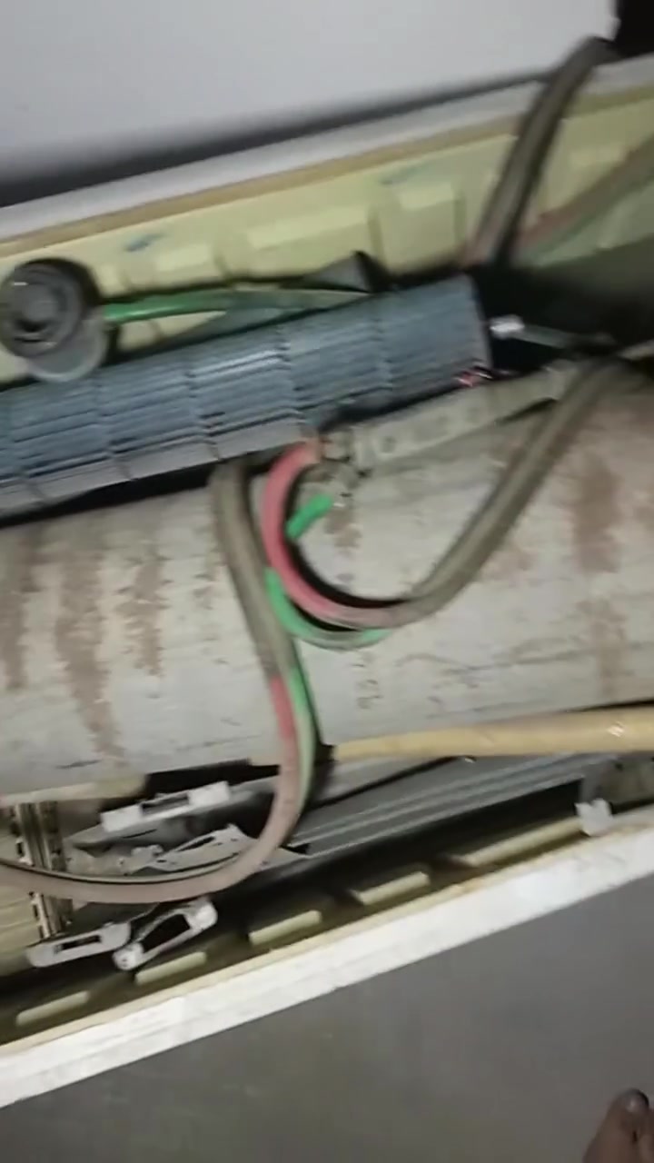 عندي بطل اكسجين للبيع مكان البصرة القبلة الحجم الكبير سعر كامل هوة وصونداتة وتورجة وكيجة 200     
***********
