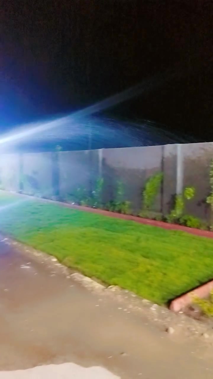 عندك حديقة بالديوانية وحاير بترتيبها 
تواصل ويانة ونرتبلك حديقتك باجمل صورة
من دفن التربة والتسميد والنباتات والديكور والثيل
للحجز والاستفسار مراسلة الصفحة
او الاتصال على الرقم ***********
