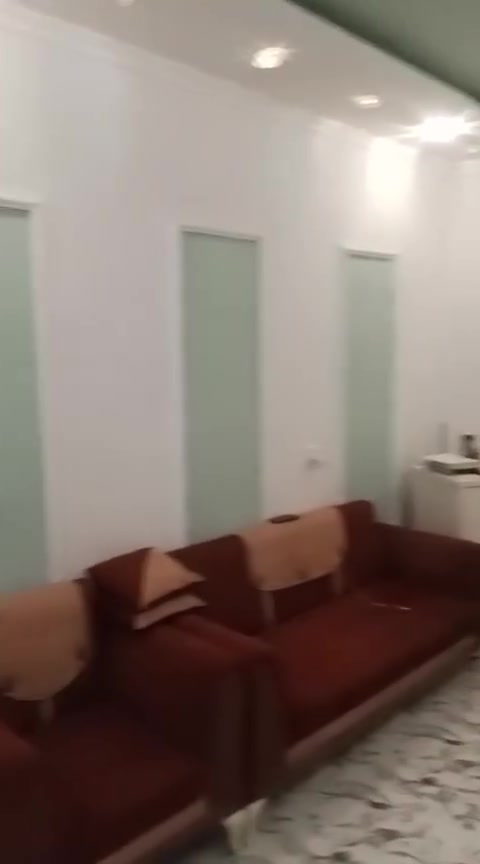 السلام عليكم مشتمل وره قطعه بيه بتلو ومدفونه مساحه القطعه كامله 350كله لبيع المشتمل ول قطعه 
***********
قريه عطله خلف حسينيه ناصر عبود
