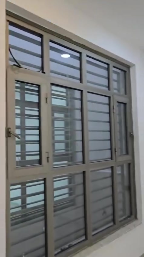 🏠 شقة للإيجار – حي الحمراء
📍 موقع مميز في حي الحمراء
👨‍👩‍👧 للعوائل فقط – يفضّل عائلة صغيرة
💵 الإيجار: 800$ شهرياً

📞 للاستفسار: ***********
🏢 مكتب الباسل للعقار
