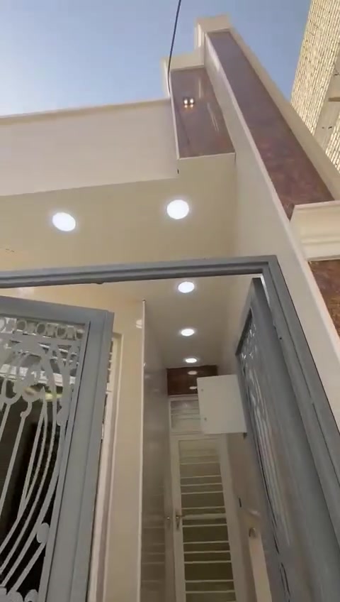 حي السعد النجف • ١٠٠م • غرفة وصالة