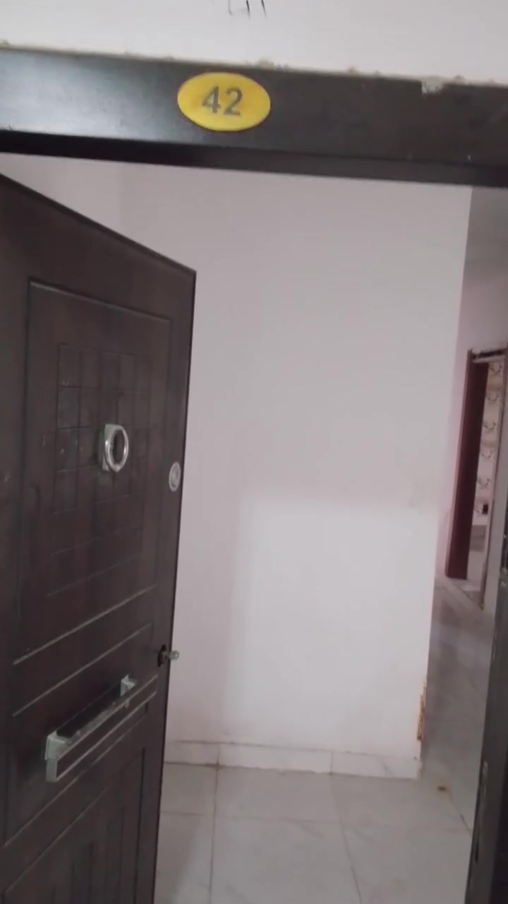 السلام  عليكم كثير ناس يراسلوني يريدون صور الشقه اليوم ذهبت إلى المجمع وصورت الشقه كامله 
للاستفسار واتساب ***********
