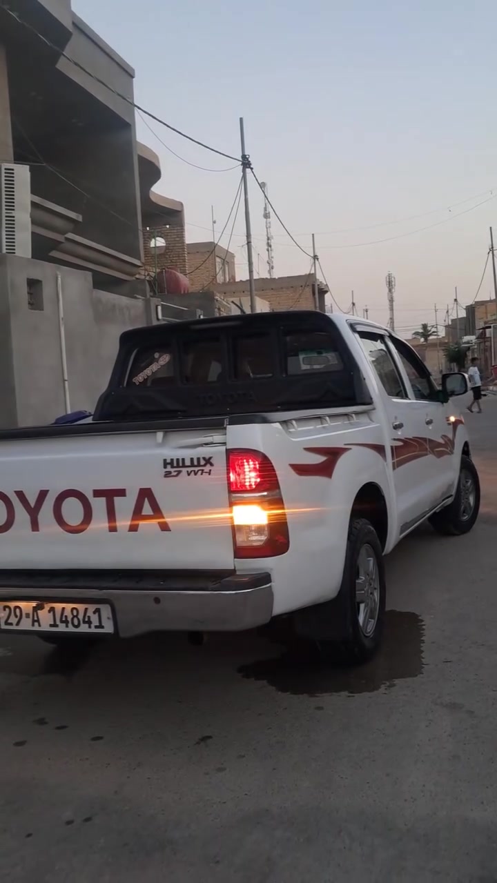 فلاونزه للبيع موديل ٢٠١١ رقم واسط  نكليزي مكفوله كفاله عامه كير ومحرك سعره ١٥٥ عنوان الكوت قضاء الحي 
للاستفسار ***********
***********
