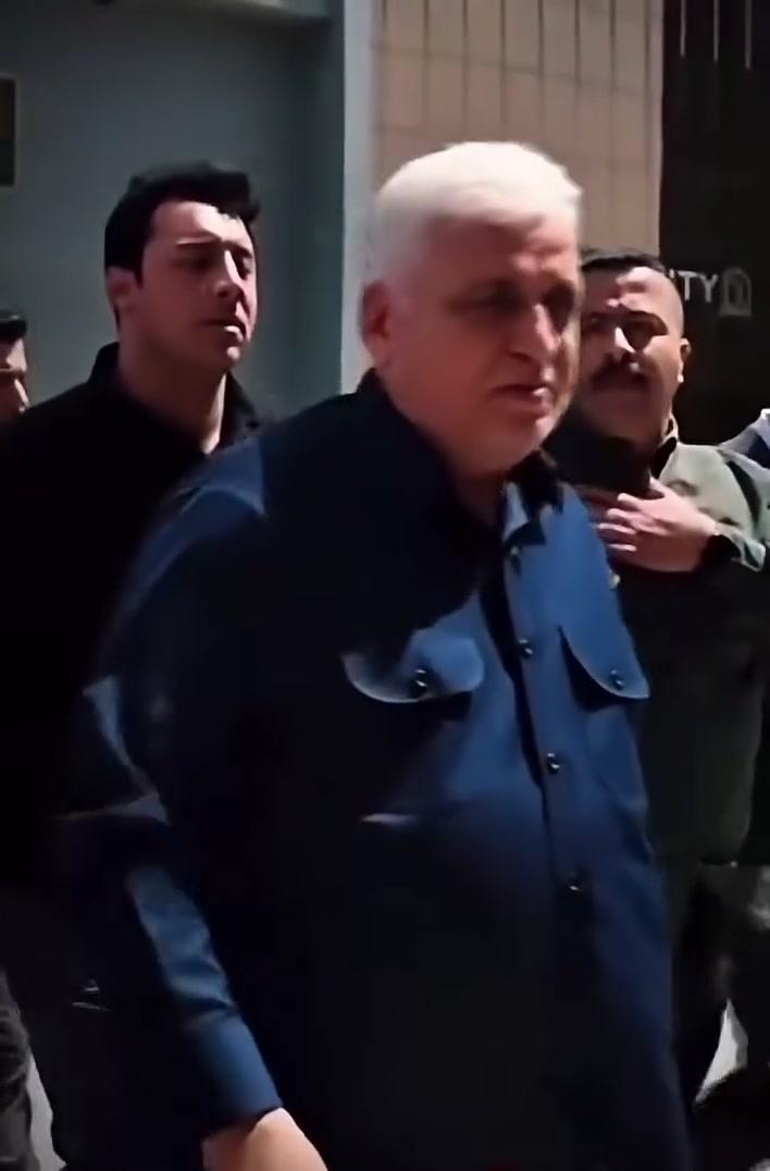 ساعة • فالح أبو عمبة