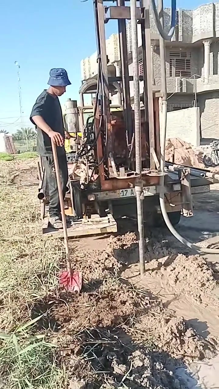 مكتب  حفر ابار لحفرالابارالارتوازيه
يعلن عن حفرابار كافه الاحجام
غسل وتنشيفالابار
حفر الركاىز.     ***********
حفر النقاط
فحص التربه
وعمل كافه المقاولات العامه
نعمل في كافه
محافظات العراق
دقه في العمل وسرعه في الإنجاز
بادارة يحيى حفر ابار 
للاستفسارالاتصال
على الأرقام التالية 
***********
