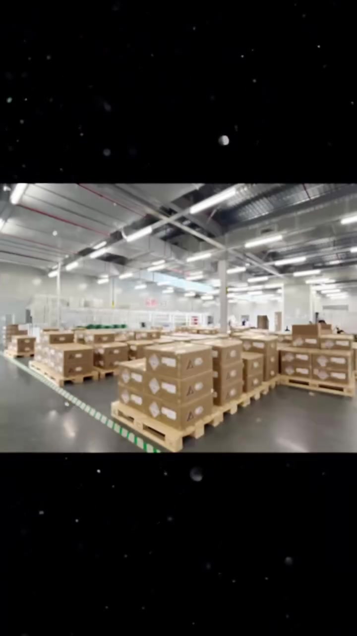 🚨 بشرى للسوق العراقي 🇮🇶🔋

تم اليوم دفع الوجبة الأولى من أضخم بطارية من حيث الجودة والكفاءة والعمر الطويل، مع ضمان حقيقي يلبي احتياجات السوق العراقي.

البطارية متاحة للجميع، للفقراء والأغنياء، مع أسعار مدعومة ومناسبة لشريحة الفقراء ❤️

بعد انتظار طويل، اكتمل التصميم ووصلت البضاعة، وكان الإشراف على التصميم والمتابعة مباشرةً مني لضمان أفضل جودة ومواصفات ممكنة.

ترقبوا التفاصيل الكاملة قريباً 🔥

📞 للاستفسار: ***********
