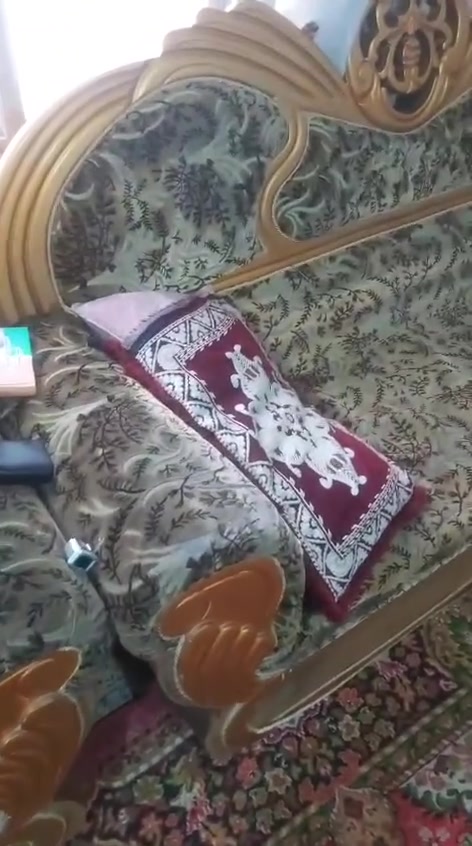 اثاث مستعمل للبيع
***********
