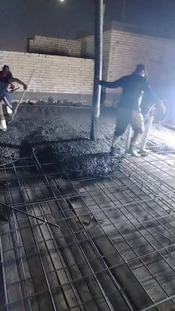 سلام وعليكم شركة در النجارة اللصب الكونكريت الجاهز ع مدار ٢٤ساعه شغل درجه أوله مواد فحص للتواصل اتصل على هذا الرقم *********** متوفر ويتساب بغداد قرب الشعب
