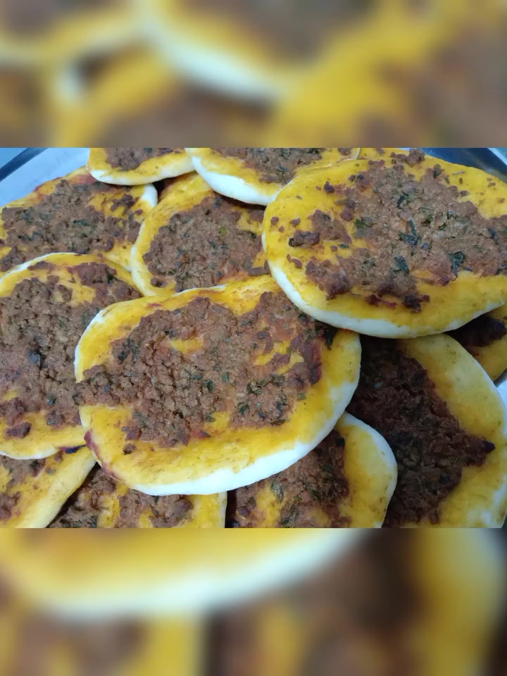 مالح لو حلو 
عندي الاثنين 
فطائر تفيد للمدرسه وتفيد للريوگات 
بالمربى ...والجبن ..... الشكولا 
اطلبيها اليوم توصلج ثاني يوم 
للحجز راسلونا خاص او على الرقم *********** 
يوجد توصيل لكل مناطق بغداد 
وكل الهلا
