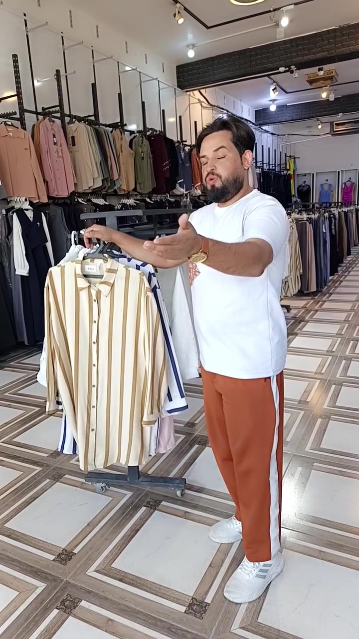 قميص نسائي طويل
السعر17 الف 
القياس فري سايز 
العنوان 📌 #النجف_الكوفة_حي_ميسان_شارع_البوريات

#lolooa2022    👈  للتواصل عبر الفيس بوك

https://instagram.com/lolooa2022?utm_medium=copy_link    👈 للتواصل عبر الأنستكرام

    للتواصل عبر الواتساب والتليكرام ***********
https://t.me/lolooa202 رابط قناة المجمع ع التليكرام
