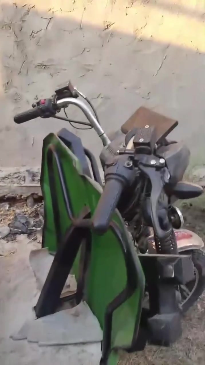 ستوته شحن موديل 25 يحتاجلها تبديل بطاريات 3 السعر مليون التواصل ***********

