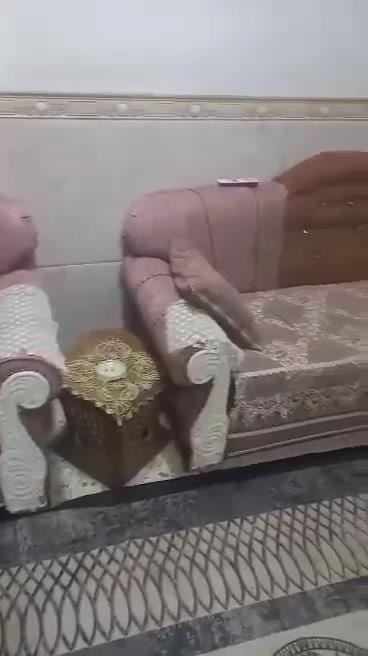 ١٠ مقاعد • أسود • مستخدم بكسر