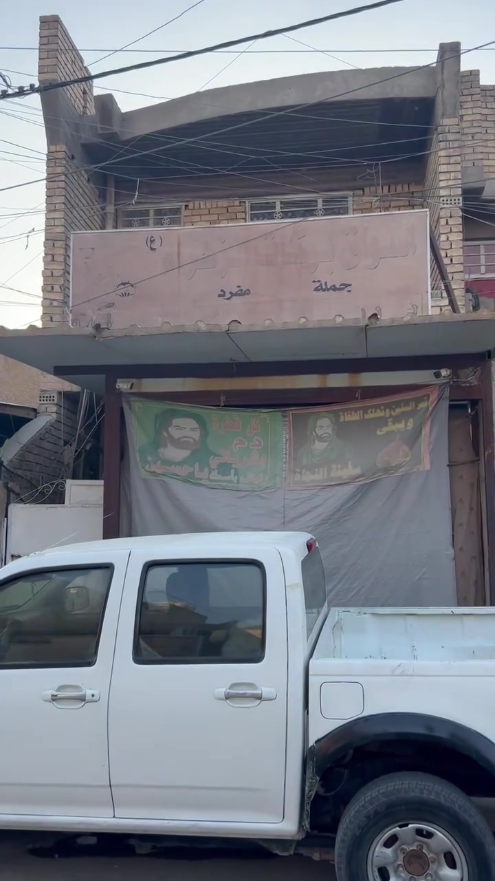 مشتمل للبيع طابقين ١٠٠ متر  الصحفيين  شارع مضيف السواع
للستفسار الاتصال على ***********
