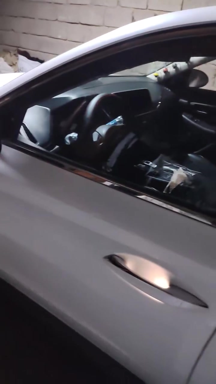 السلام عليكم ورحمة الله سوناتا  محرك 2500 دوش وارد كوري مديل 2020 رقم اربيل الدولي السياره فول الفول بدون فتحه يعني ستريد مواصفات بيه اذا اكو مراوس النترا 21 او 22 حسب القناعه اخوان كلشي مذكور حته فيديو توضيح بابل جبله  اتريد وكاله اتريد تحويل السعر 149 بيه مجال اتصال فقط ***********

نص مكتوب في الصور:
- AL-KAHLA SCAN سونار الكحلاء سونار الكحلاء للفحص بالجهاز الألماني نرى ما لا تراه فحص البدن الخارجي فحص المحرك والكير فحص الشاصي فحص اضرار السيارة المصد الخلفي: رصعات وخδوش كلير معجون صبغ بارد تبديل المصد الامامي : صبغ معجون +رصعات وخدوش+فتح ملاحظة : نخلي كامل مسؤولياتنا بعد انتهاء الفحص وتسليم التقرير الى الزبون ملاحظة : نخلي مسؤوليتنا التامة عن العيب الشرعي في السيارة
- @vib_haraj1