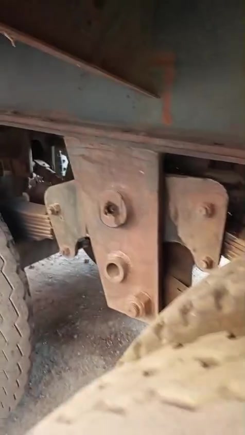 السلام عليكم البيع عربانه حداد طول 12 ونص تخم تاير 4 دنكير صيني جاهزه لشغل تاير كله نضيف + مطيخ ثلاجه صندوك السعر 115 بيه مجال تصال رقم ‏‪***********‬‏ عنوان بغداد التاجي
