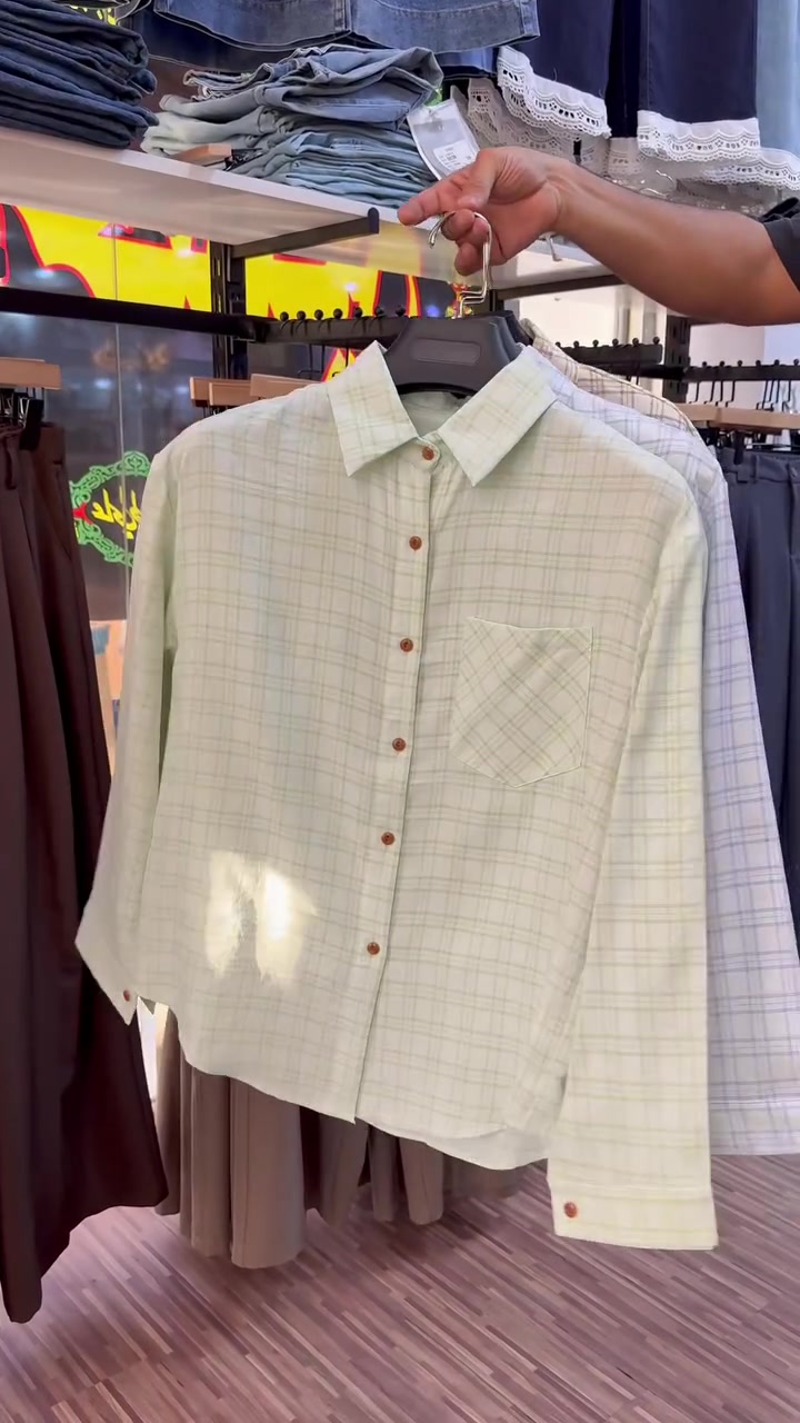 خليج دائما متميزة ويانة👗
الاناقة التي تستحقينها مع ازياء ميمي👒
سوت انيق بسعر ولا أروع 
القياس: من 40 إلى 46
السعر:15:000
للاستفسار :***********
يوجد توصيل داخل الكوت وجميع المحافظات 
العنوان:الكوت _الهوره_مجمع الروان-الطابق الثاني
