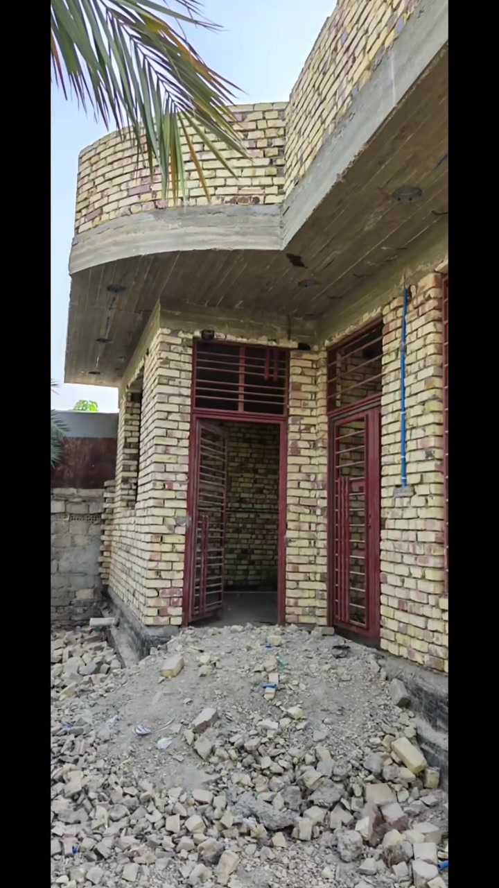 🏡 بيت أحلامك يبدأ من هنا… كمّله على ذوقك!

للبيع هيكل بناء درجة أولى، بمساحة أرض 230 م² ومساحة بناء 100 م²، حتى تختار التشطيبات والتفاصيل اللي تناسبك ✨

✅ مساحة الأرض: 230 متر مربع
✅ مساحة البناء: 100 متر مربع
✅ بناء درجة أولى
✅ تأسيسات الكهرباء والماء موجودة

🔑 تبحث عن هيكل وتحب تكمل بيتك بطريقتك؟ هذا الإعلان إلك!

📞 لمعرفة السعر والموقع وباقي التفاصيل، اتصل على:
***********
***********

📲 تعرف أحد يدور على بيت؟ شارك وياه الإعلان!
