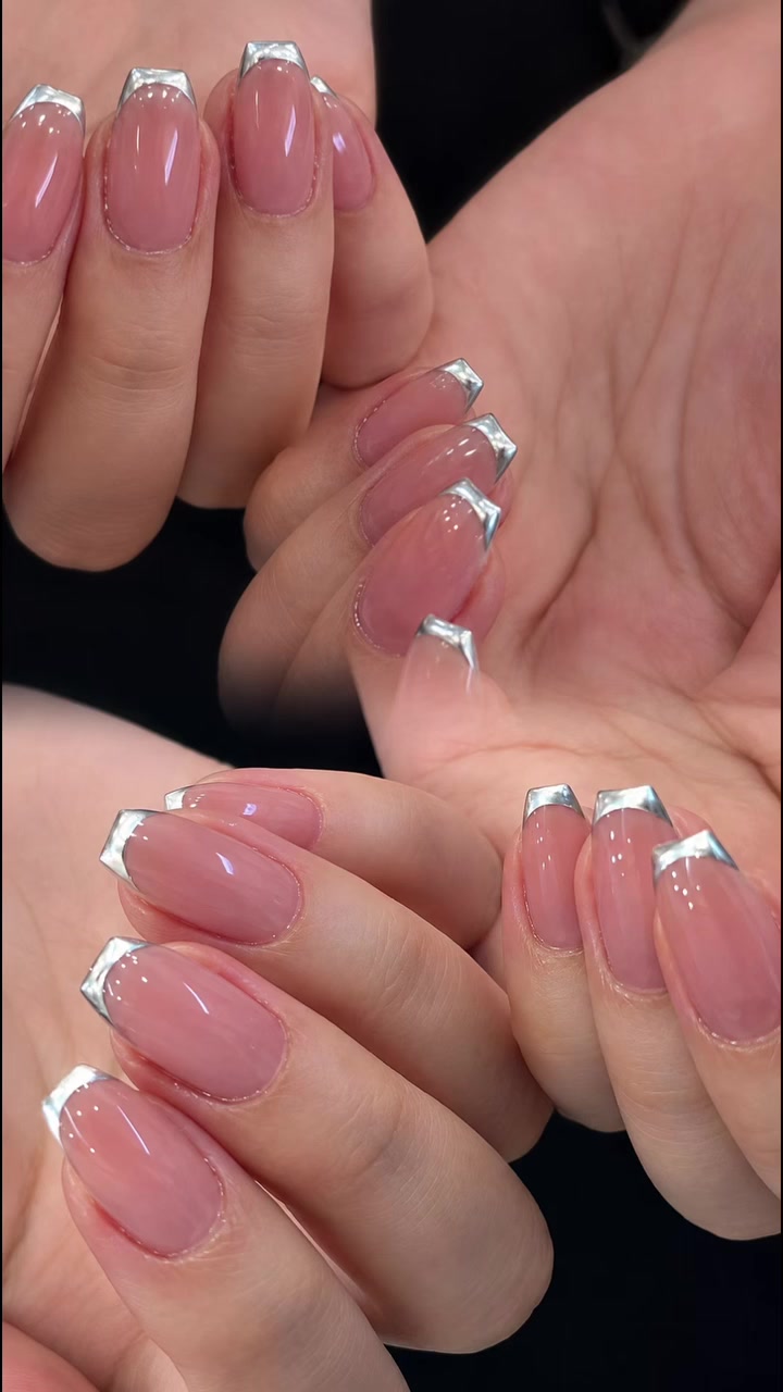 اكرلك 💅 ❤️
العنوان الخاجيه شارع 40 داخل السوق لعصري 🎉 حبايبي اسم مالتنه نونه اكرلك ماعدنه غير فرع
***********
