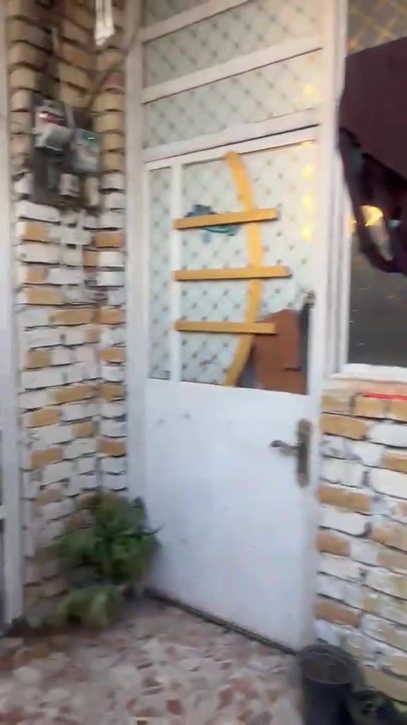 بيت ١٠٠متر طابق واحد مربع بمسقط قرب المدارس الصينية السعر 55وبي مجال الاتصال ***********
